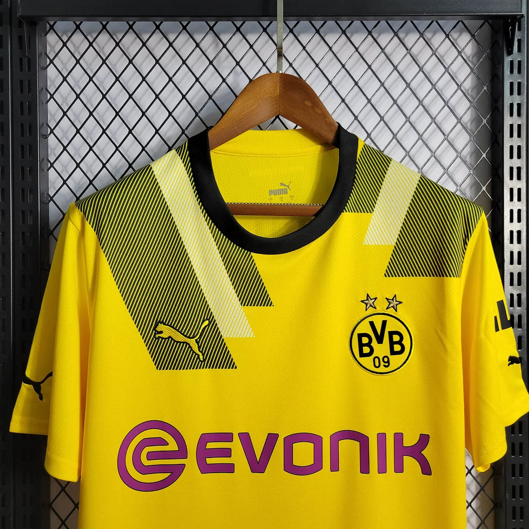 Drittes Auswärts-Fußballtrikot 2022/2023 von Dortmund