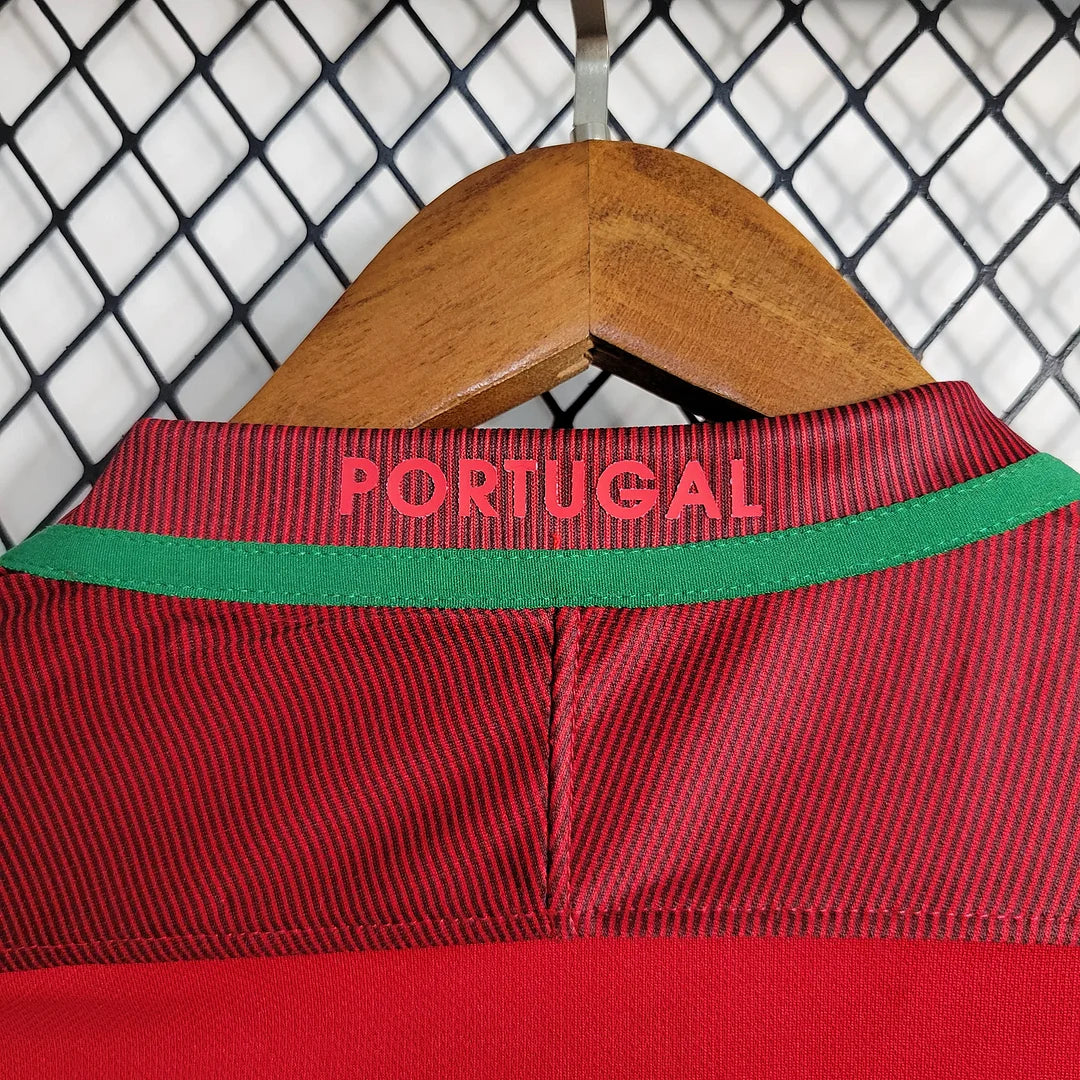 2016 Retro Portugal Away Football Shirt