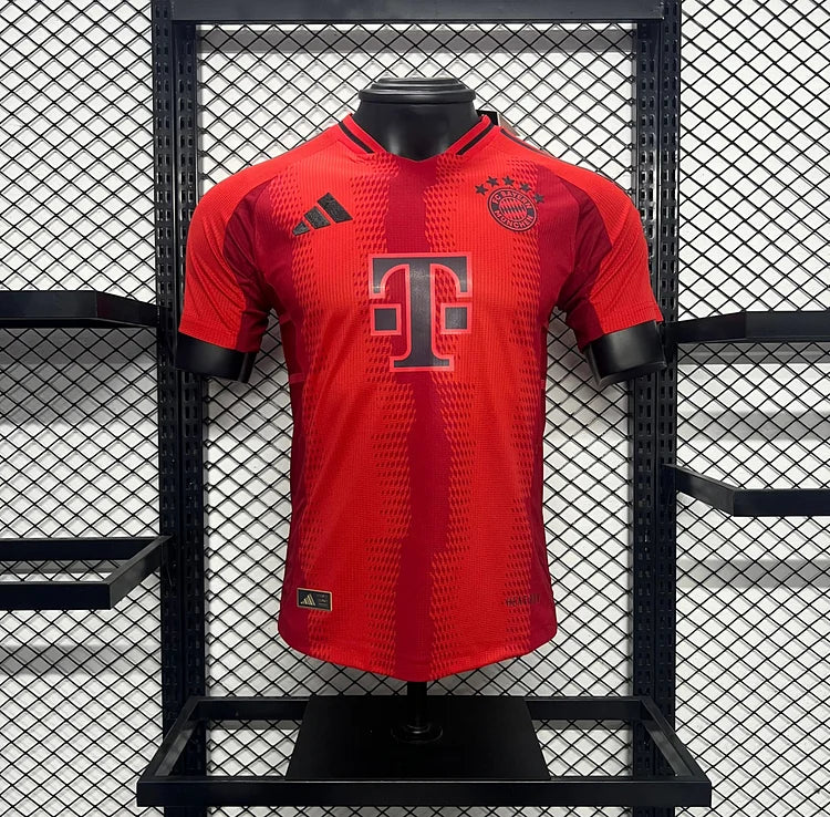 2024/2025 Spielerversion Bayern München Heim-Fußballtrikot