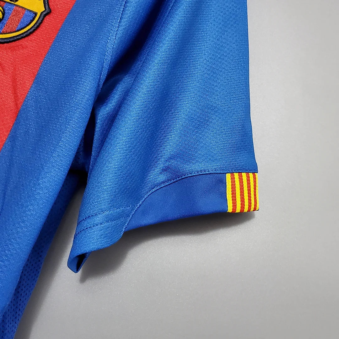 2006/2007 Retro Barcelona Home Football Shirt