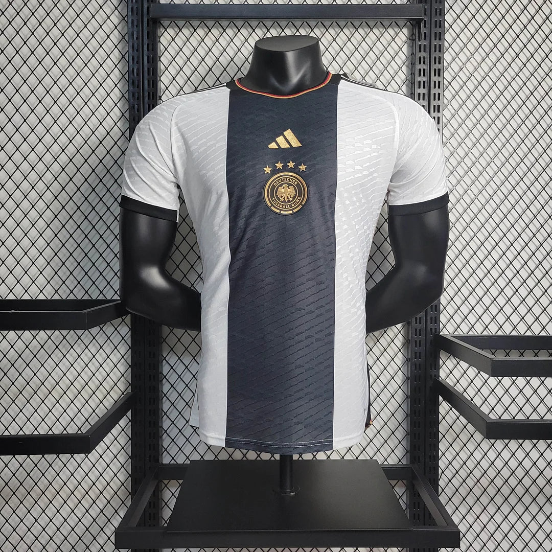 2022 Spielerversion Deutschland Heimtrikot